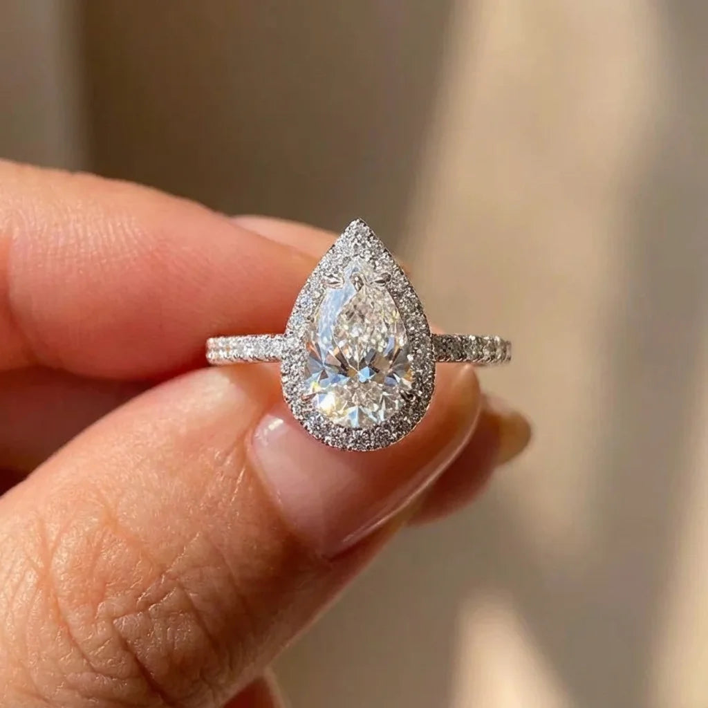 Majestic Solitaire Ring