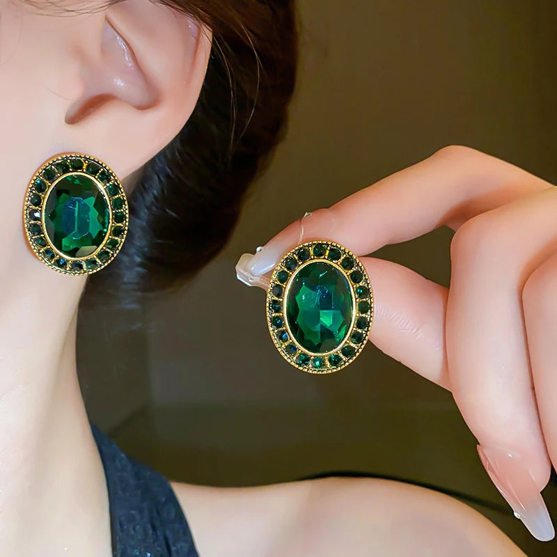 Veyra Earring