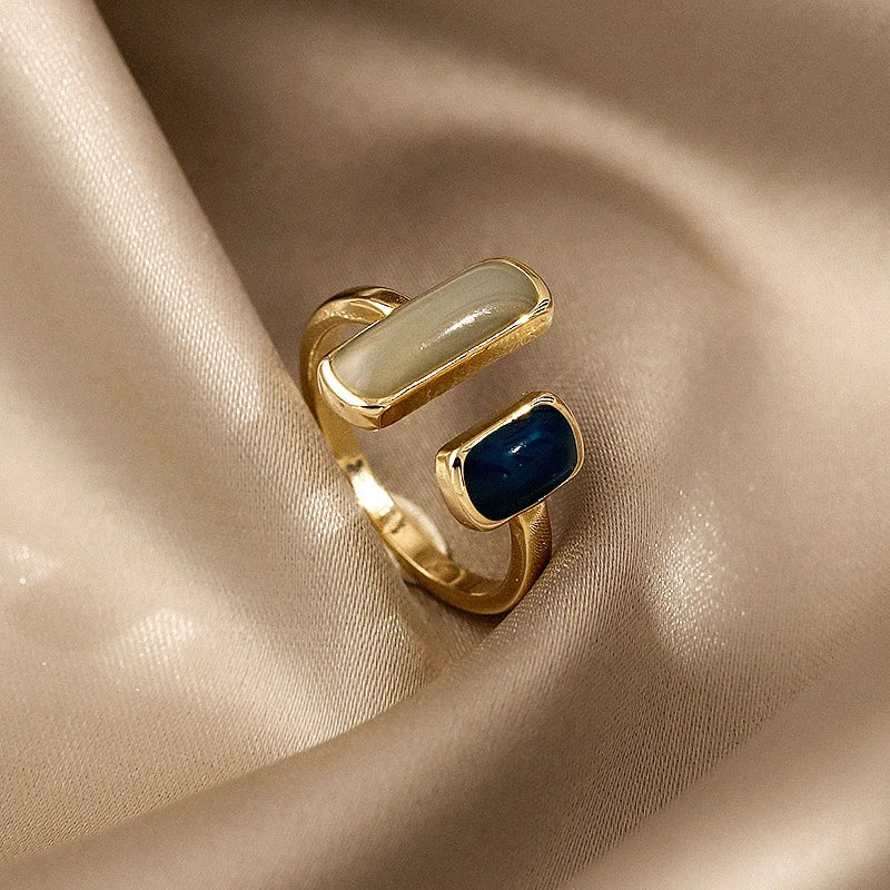 GOLD RING