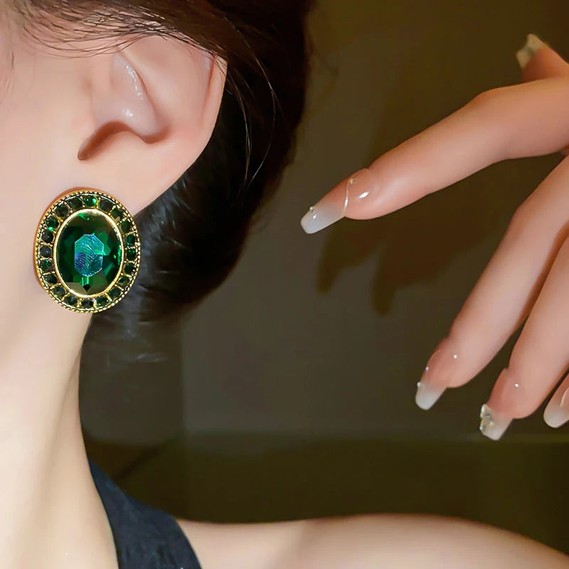 Veyra Earring