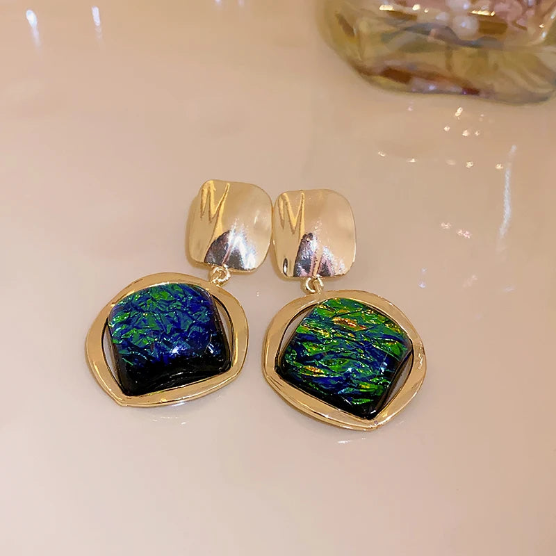 Veyra Earring