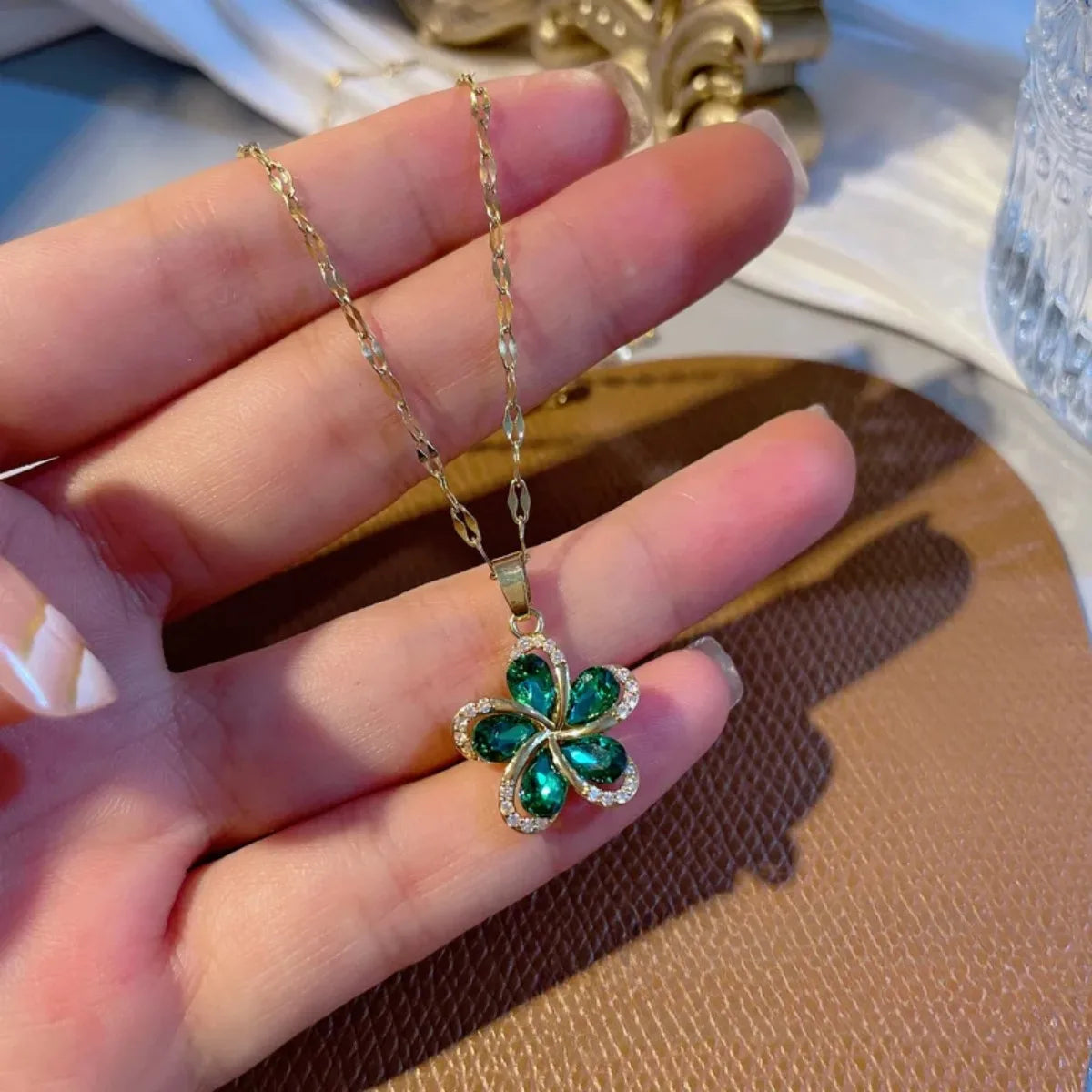 Essence Neckles