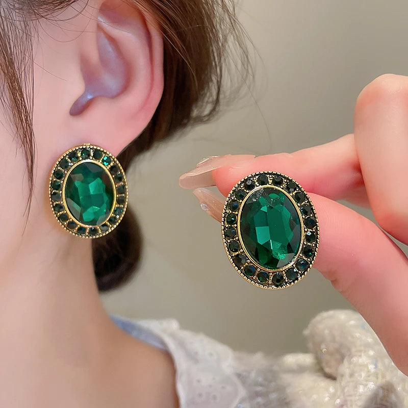 Veyra Earring