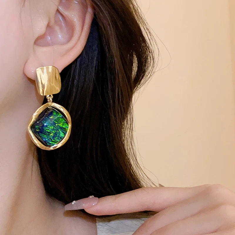 Veyra Earring