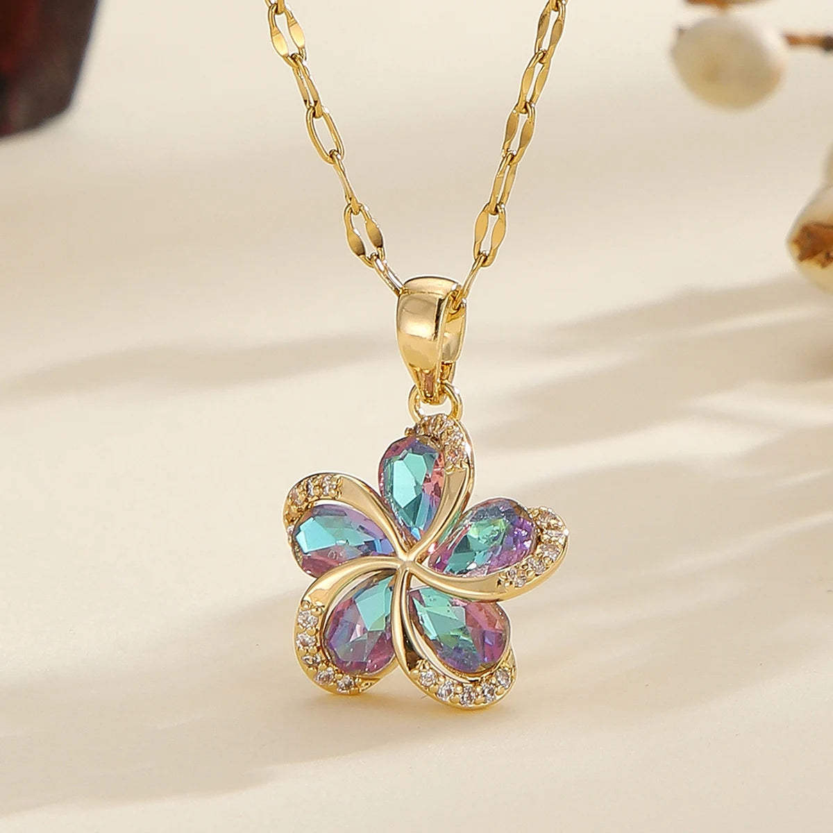 Essence Neckles