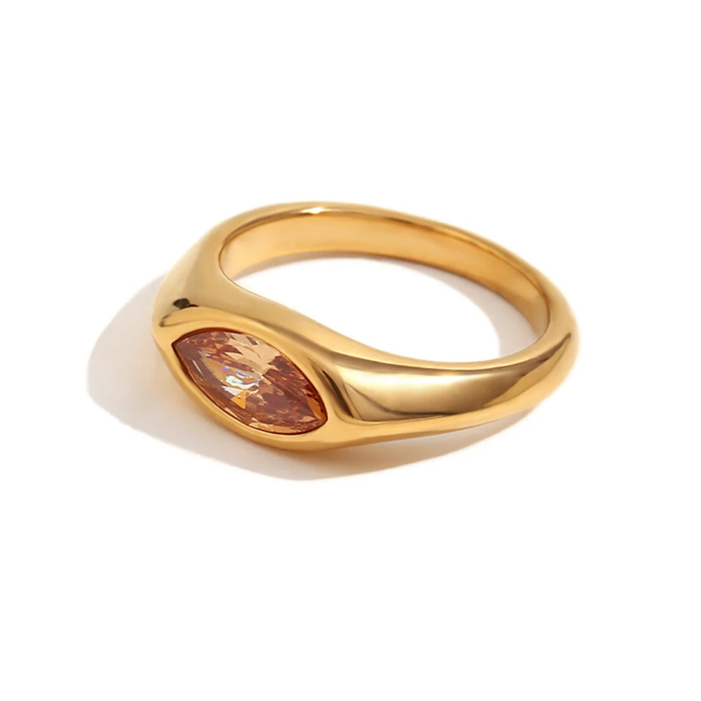 Fiora Ring
