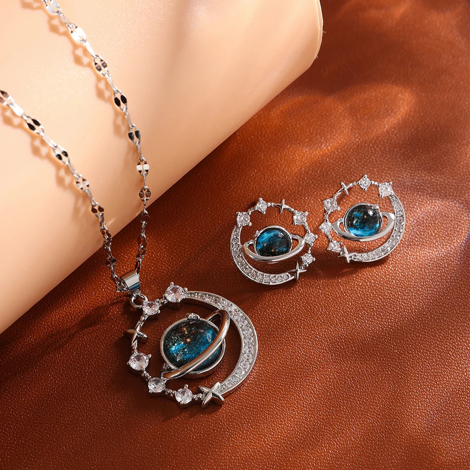Echo Necklace