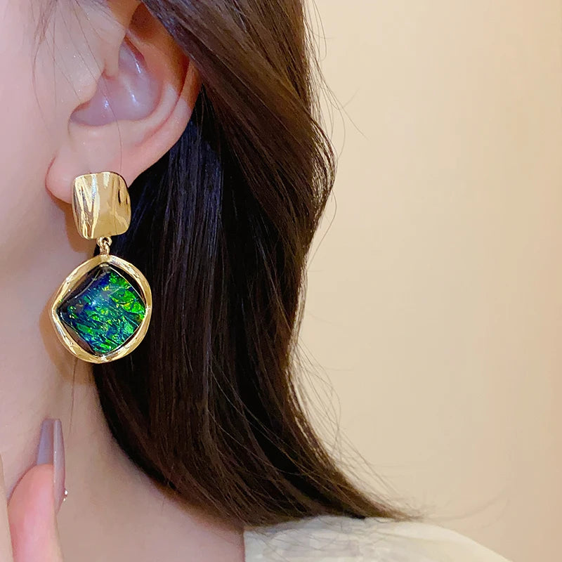 Veyra Earring