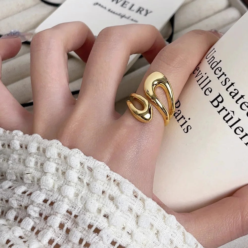 GOLD RING